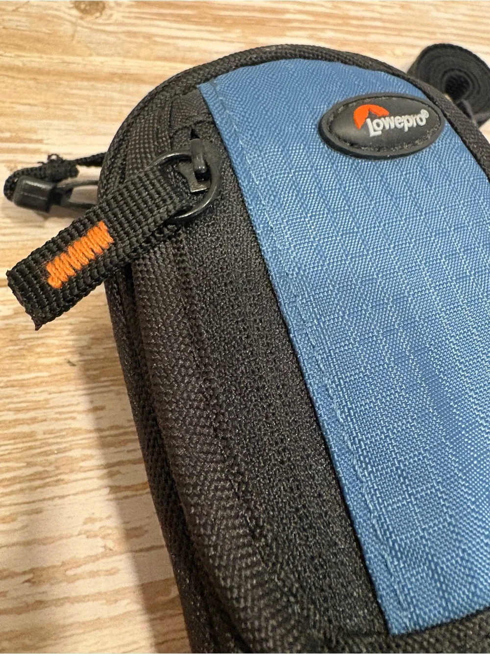 Vintage Lowepro Ridge 30 Protective Compact Camera Bag NWOT